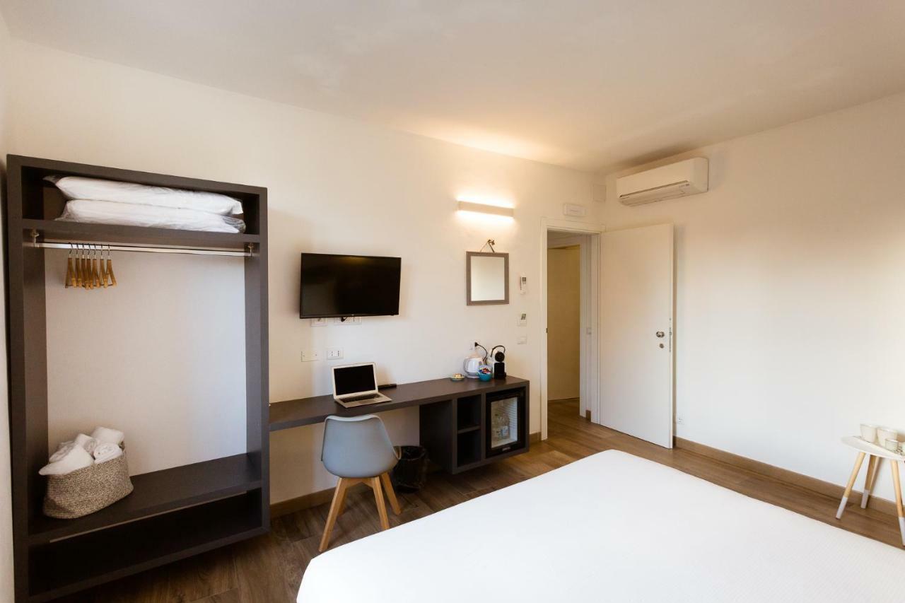 Sarzana'S Rooms Extérieur photo